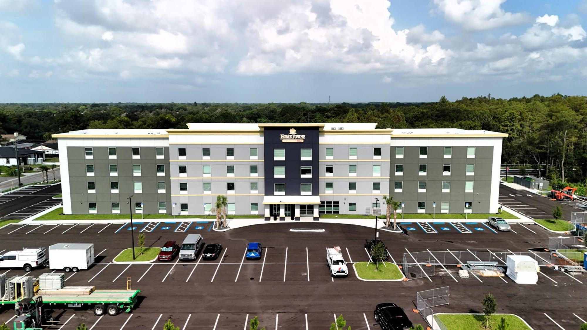 Hometowne Studios By Red Roof Tampa - Airport West Chase Εξωτερικό φωτογραφία